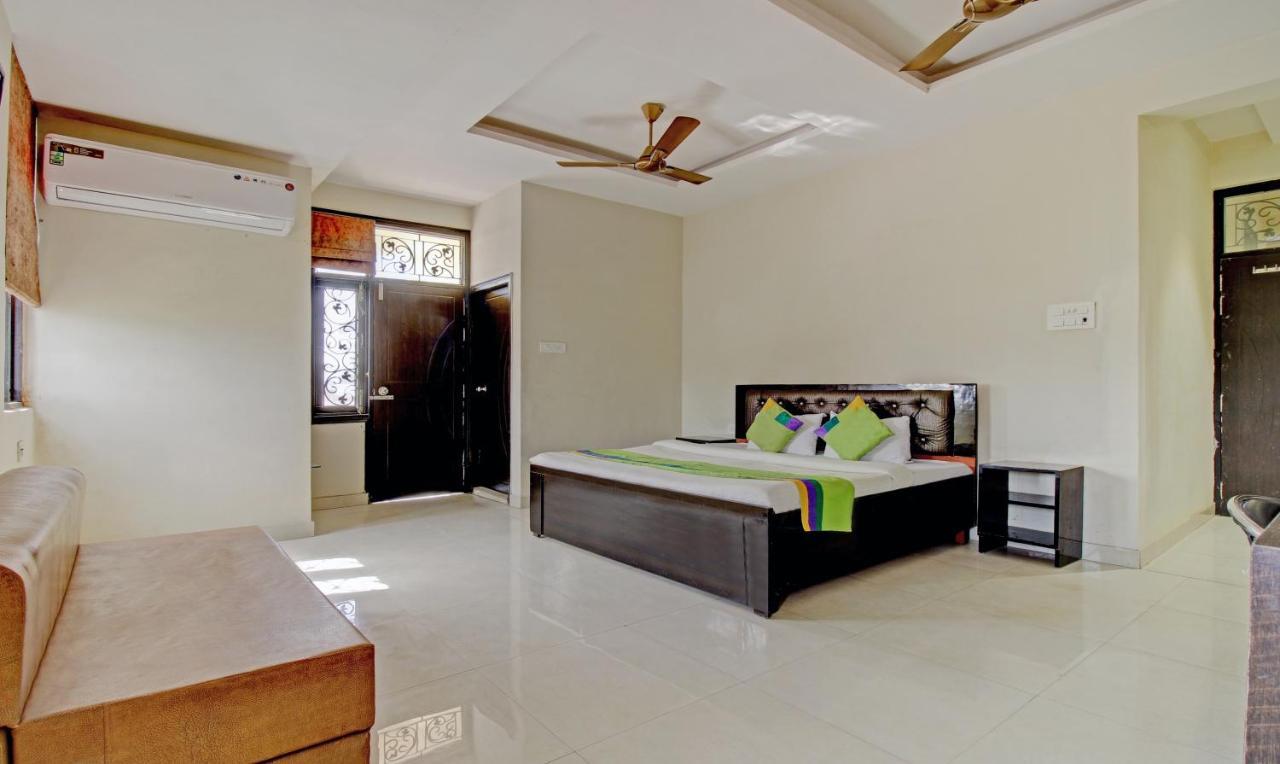 Treebo Trend Wedding Bells Kanpur Exterior foto